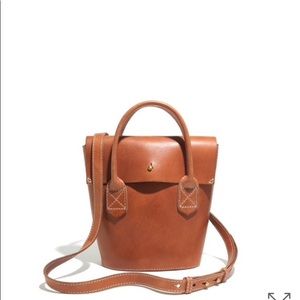 Madewell The Dover Bucket Bag